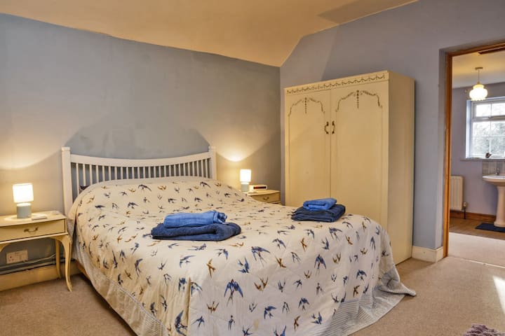 غرفة النوم 1