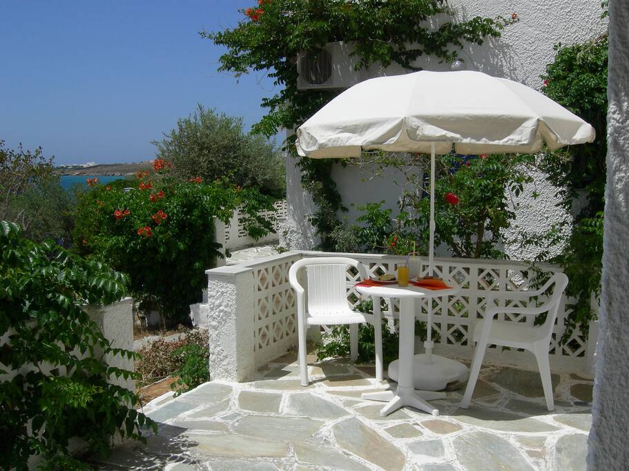Private balcony with side view to the sea
