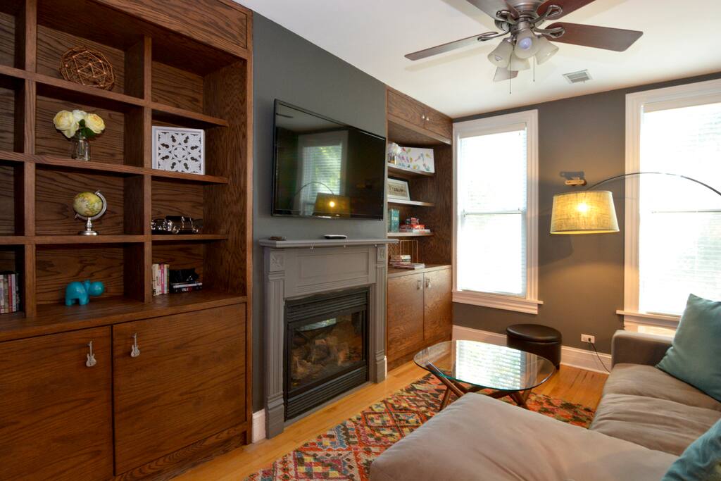 Living Room - Main Floor - flat screen tv, gas fireplace, cozy couch