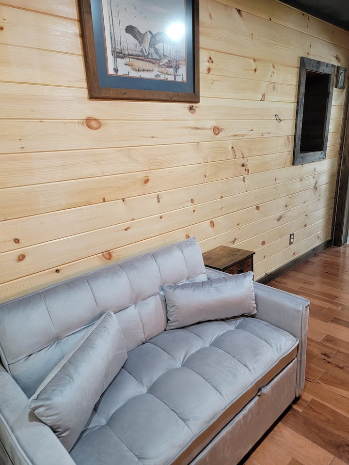 Tiny House. On The Lake. Log Cabin - Reelfoot Lake State Park, Tiptonville