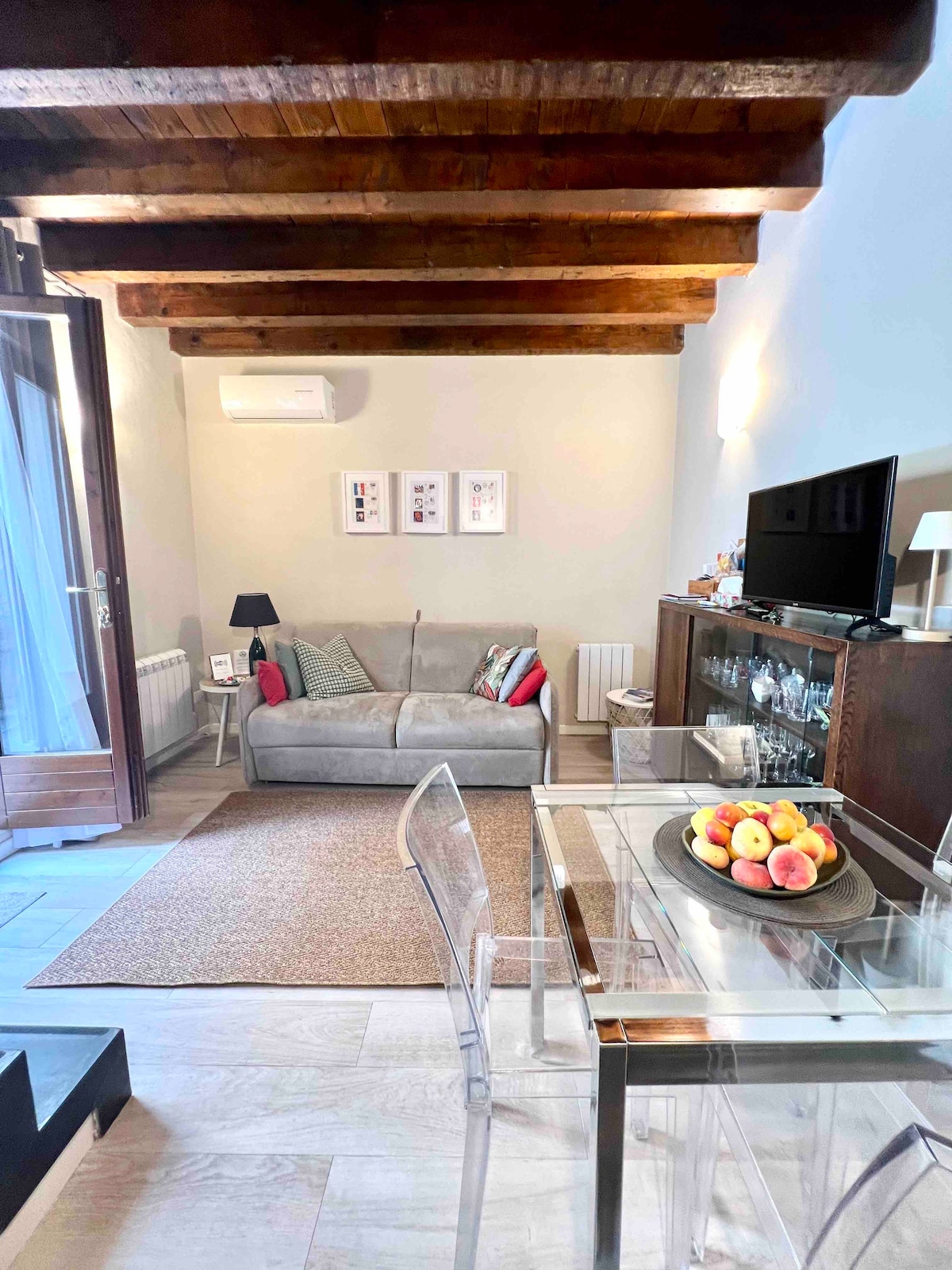 Top performing Airbnb: “The Garden of Cavour ” Cir. 017029-CNI-00095 in Brescia