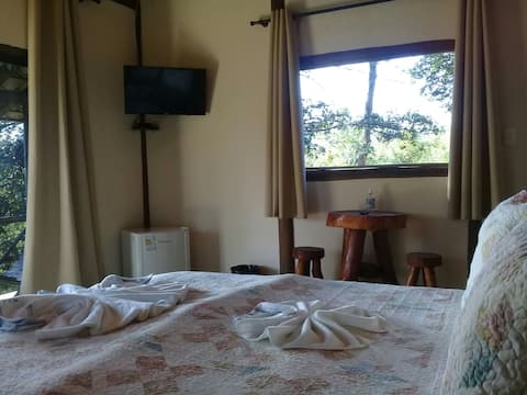 Successful Airbnb property: Chalé do Coqueiros 2 in Minas Gerais