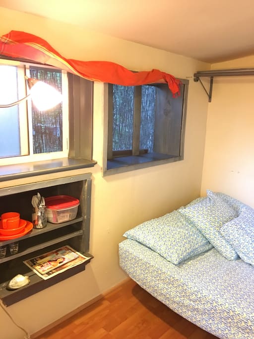 Clean fresh sheets, pillows, blanket, two towels included. Maui guides, kitchen utensils, 2 plates, 4 mugs, 2 bowls, bottle opener provided.