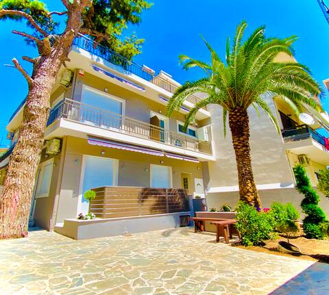 Phoenix Garden Apartments (III)