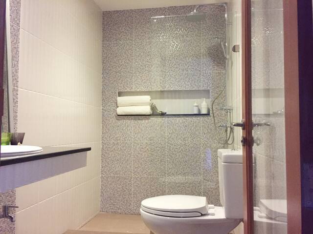 Bangkok Homestay 4 Bed+4 Bath+Free Airport Pick Up gallery image 5