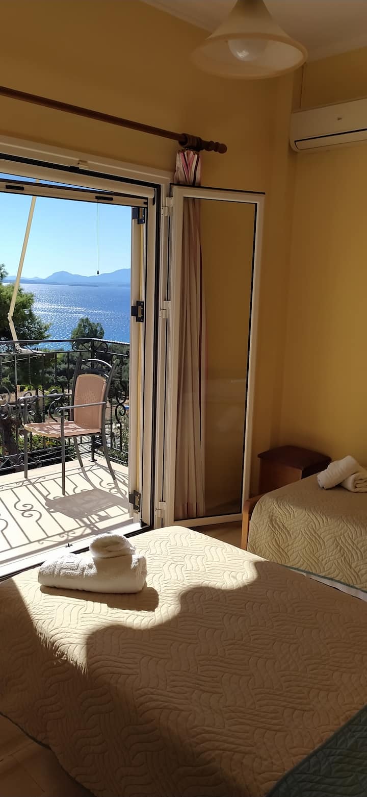 2 ერთადგილიანი საწოლი