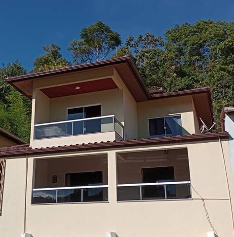 Entire home with 2 bedrooms in Domingos Martins - Casa Duplex em Pedra Azul