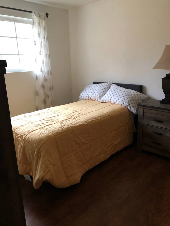 Third Bedroom - single bed