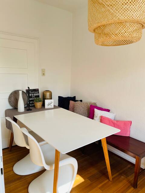Beautiful living - quiet and close to the city
