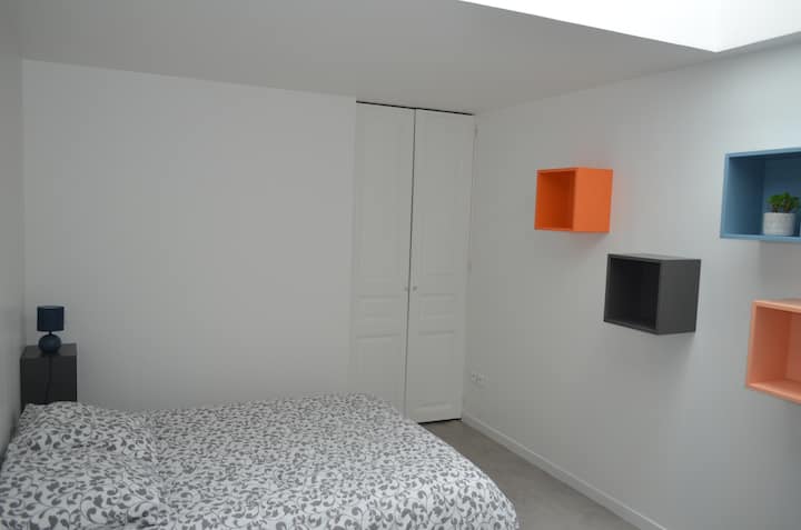 CHAMBRE LIT 140