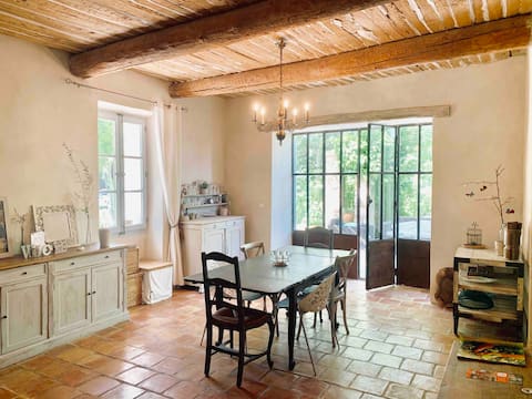 Designer room in a bastide