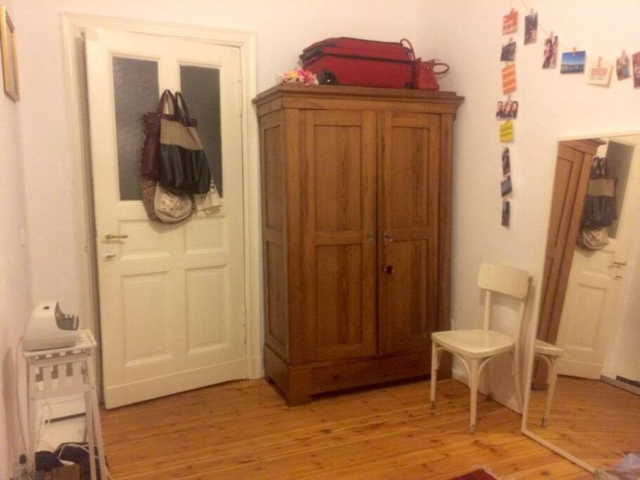 Zimmer :)