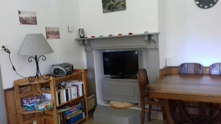 "Comme Chez Soi" (Terrain Clos) Animaux(2) Admis - Corrèze