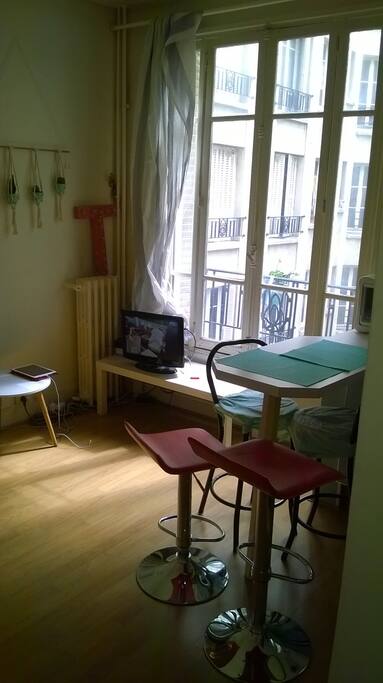 lumineux et avec TV