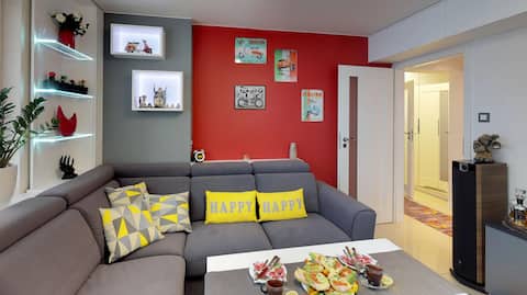 Top Airbnb: Nice Holiday - Twarda 54 in Wola