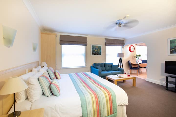 Saint Helier Vacation Rentals & Homes - St Helier, Jersey | Airbnb