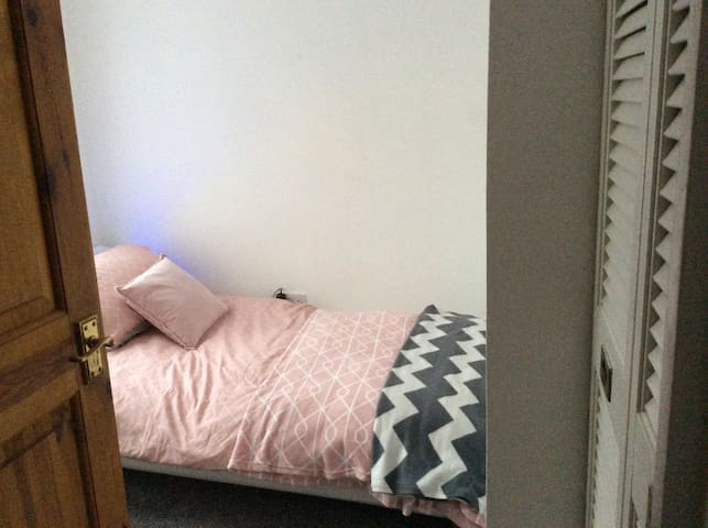 Charming single room