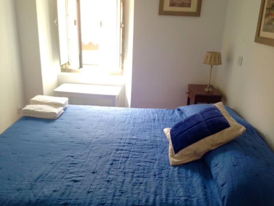 Bedroom with double bed