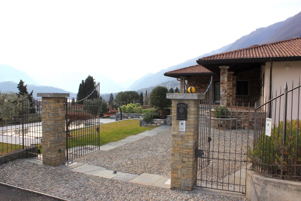 PROPERTY ENTRANCE