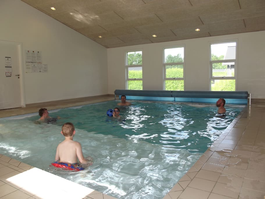 Poolen i fælleshuset