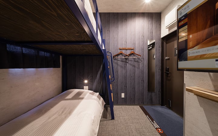 Wellstay難波ロフト付き二人部屋 Hotels For Rent In 大阪市浪速区元町 大阪府 Japan