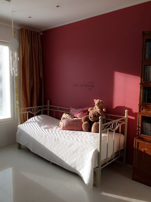 Bedroom 3 (upstairs)