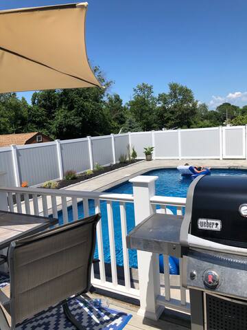 The Pool House gallery image 2