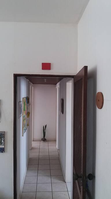 Corredor p/ os quartos e banheiro