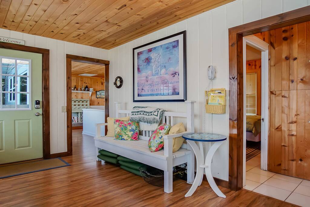 The entryway.