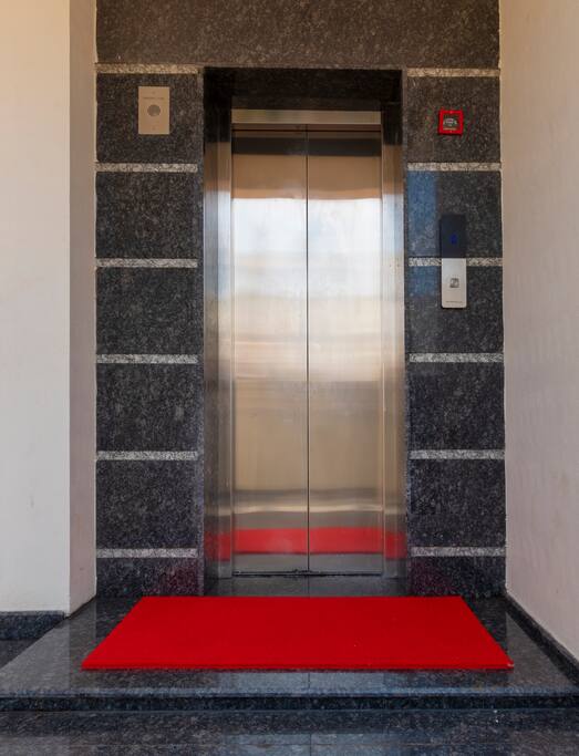 Elevator