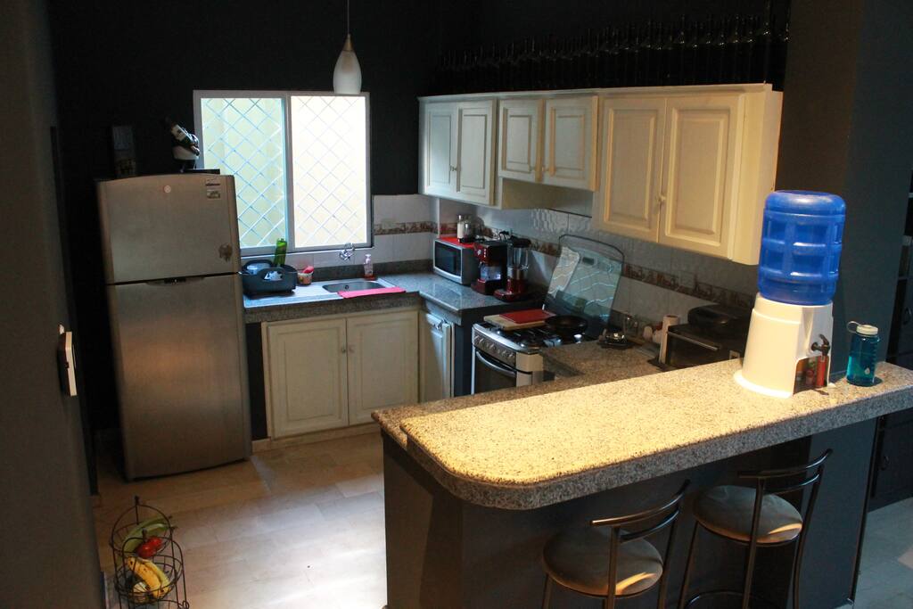 Kitchen (1)
