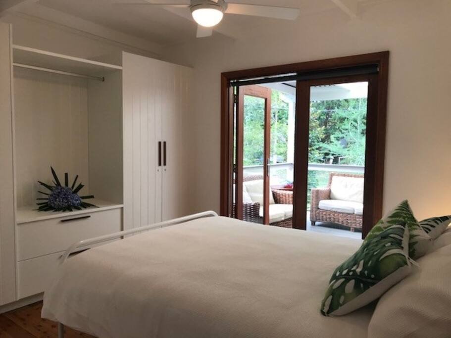 Queen Bedroom 1