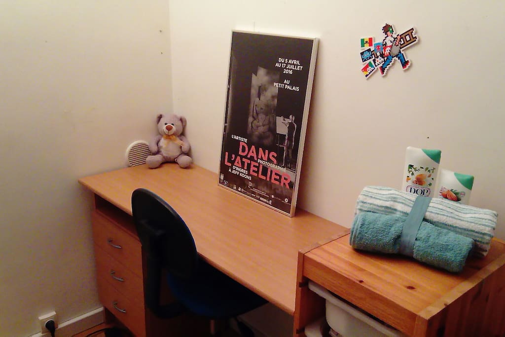 Votre chambre côté bureau
