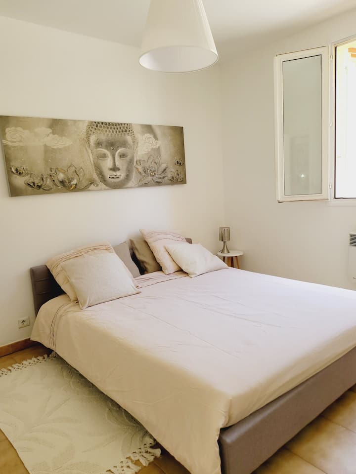 *2 Rooms, * Cagnessurmer getaway Apartments for Rent in Cagnessur