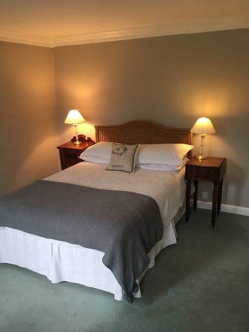 Large double bedroom