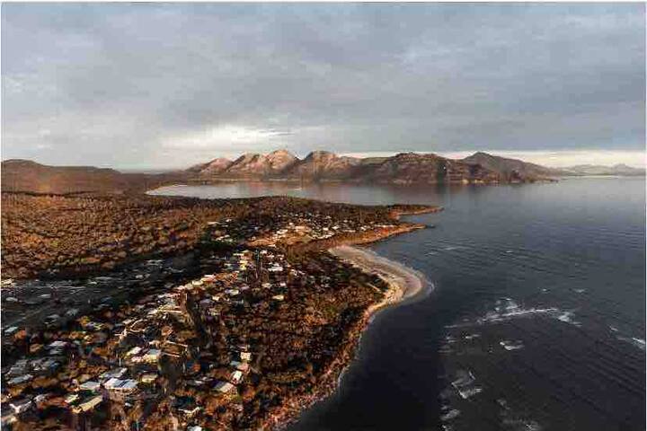 Walter’s at Coles Bay gallery image 3