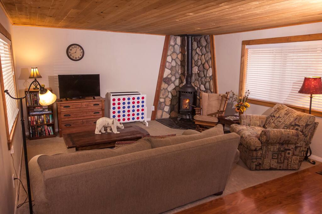 Very comfy couch and extra large recliner that you'll melt into. I dare you to try and stay awake