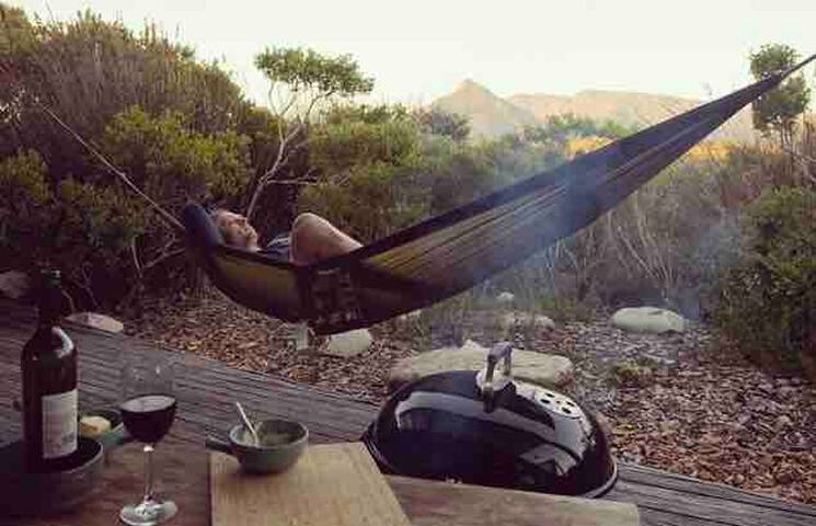 Moonshadow stays, Kommetjie fynbos forest hideaway gallery image 5