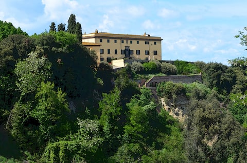 Top performing Airbnb: Villa Strozzi - Tenuta di Collegalli in Montaione
