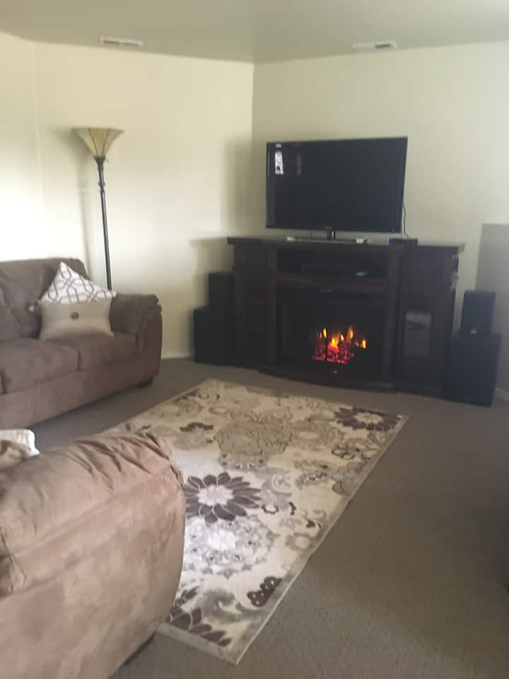 Mountain Vista Retreat - Palmer, AK