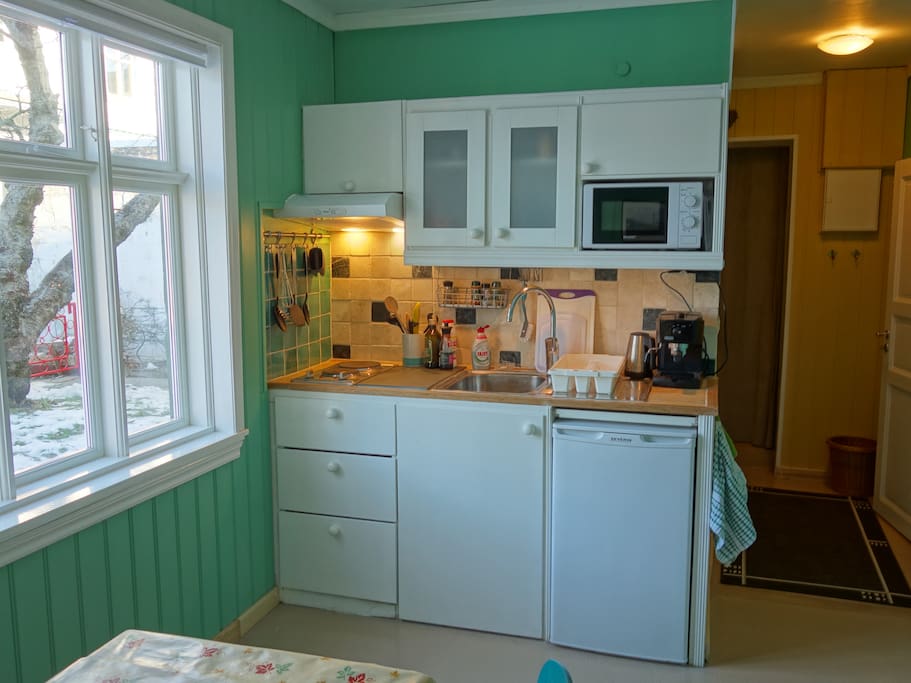 iykitchenette fully equiped