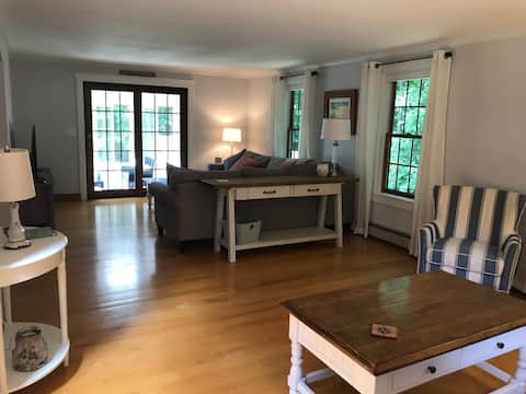 Successful Airbnb property: Beautiful Southern Maine Home in Cape Neddick