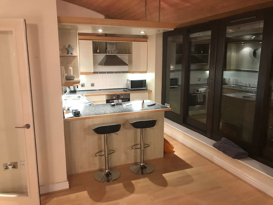 Fully equipped kitchen with work space