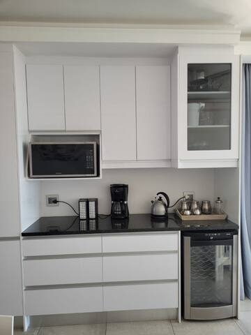 Beach Living, Beachfront gallery image 4