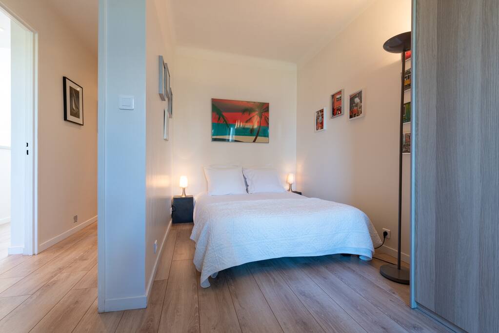 Chambre 2 / Bedroom 2