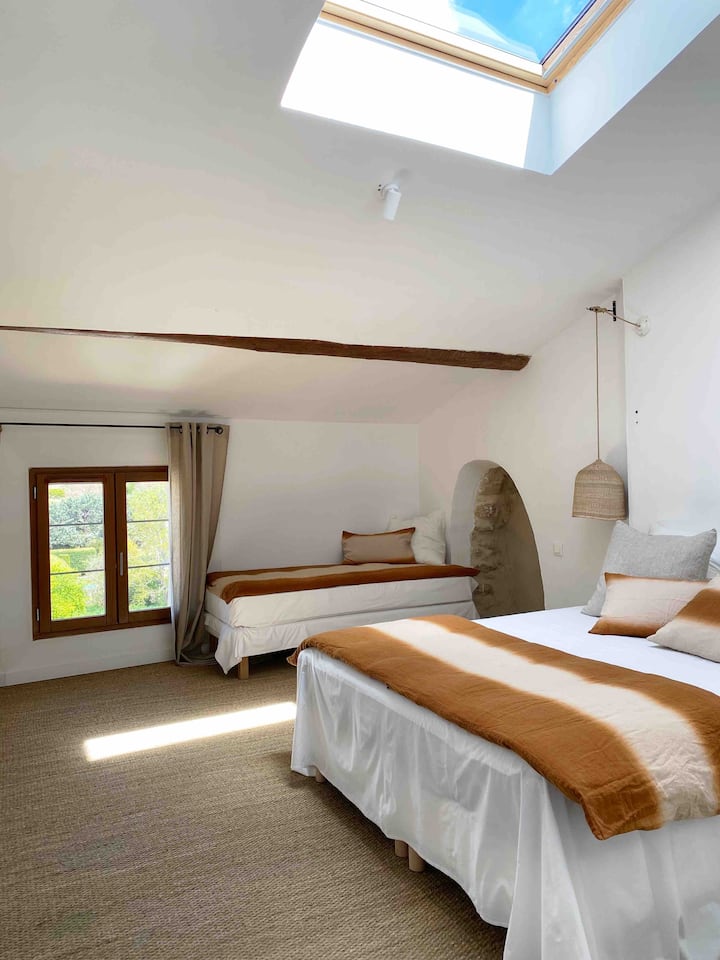 ห้องนอนในห้องสวีท 2nd floor 