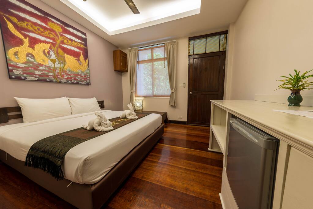 Lower level bedroom 3