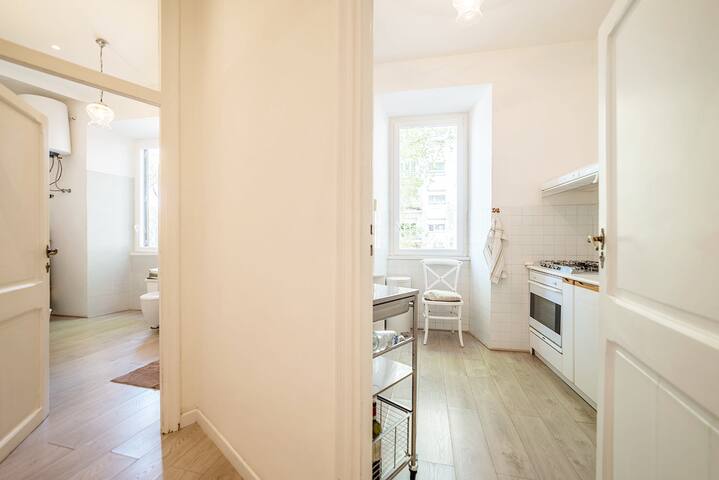 Rome Sweet Home near Metro Flaminio gallery image 5