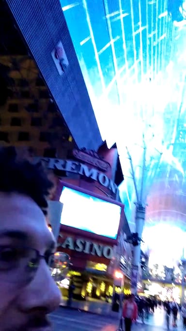 Me, i walk to freemont street from my place.