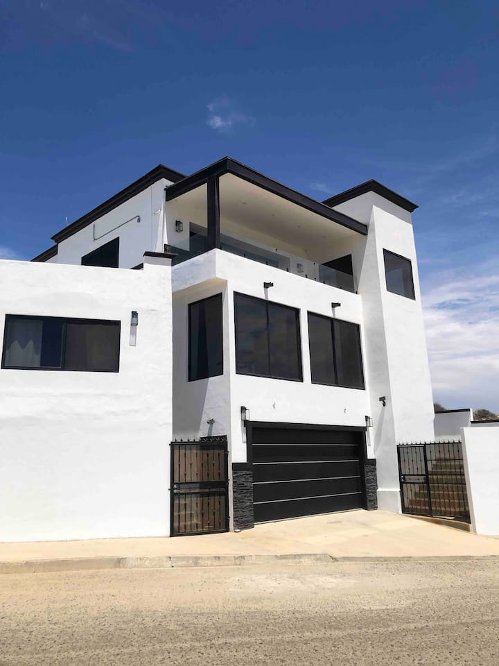 Casa Mar de Puerto Nuevo Houses for Rent in Primo Tapia, Baja